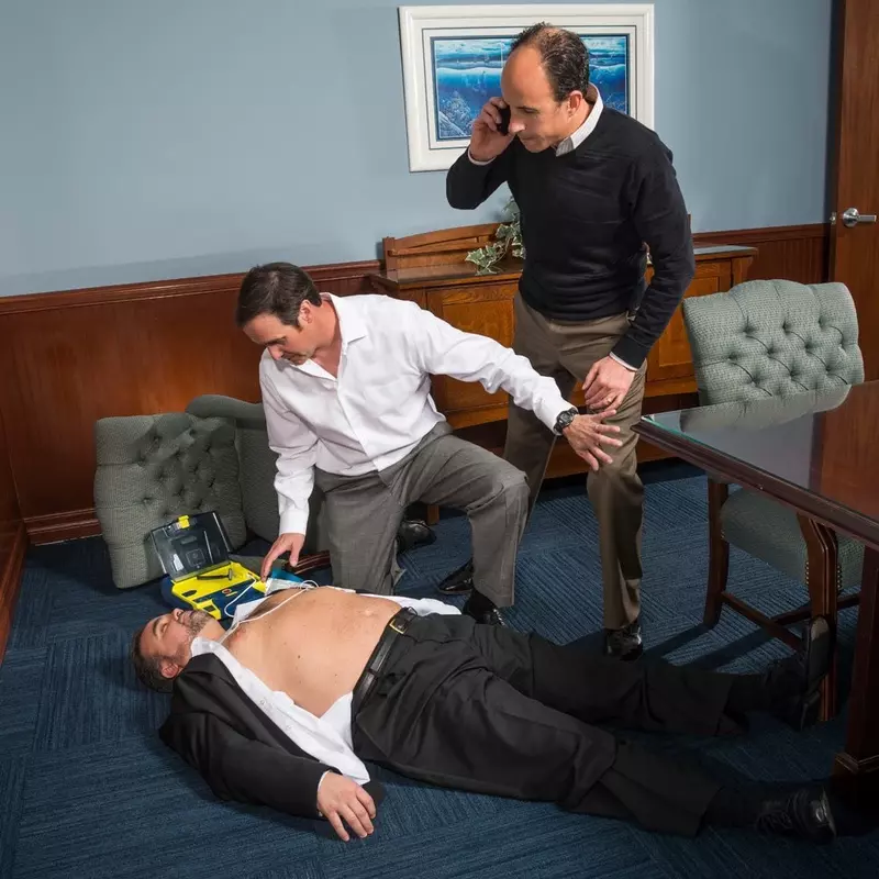 Emergency First Response (EFR) Emergency First Response (EFR)